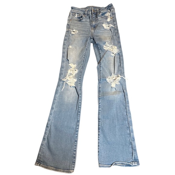 American Eagle Outfitters Pants - American Eagle Hi-Rise Skinny Kick Distressed Jeans Light Wash Blue Size 00S